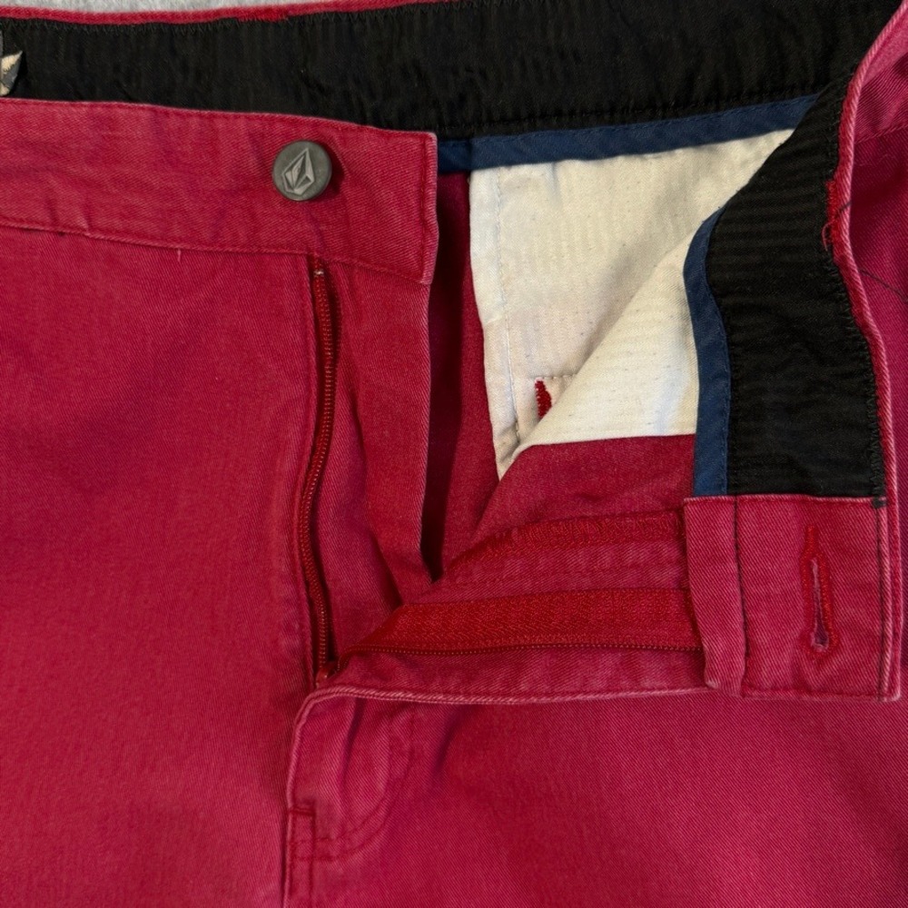 Volcom Vmonty Shorts Mens 38 Red Chino Skate A09313S2 - Picture 3 of 14